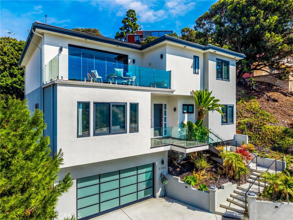 3350 Oliphant Street