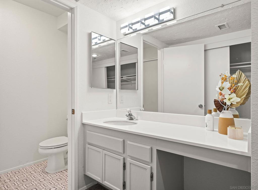 College Grove - Residential