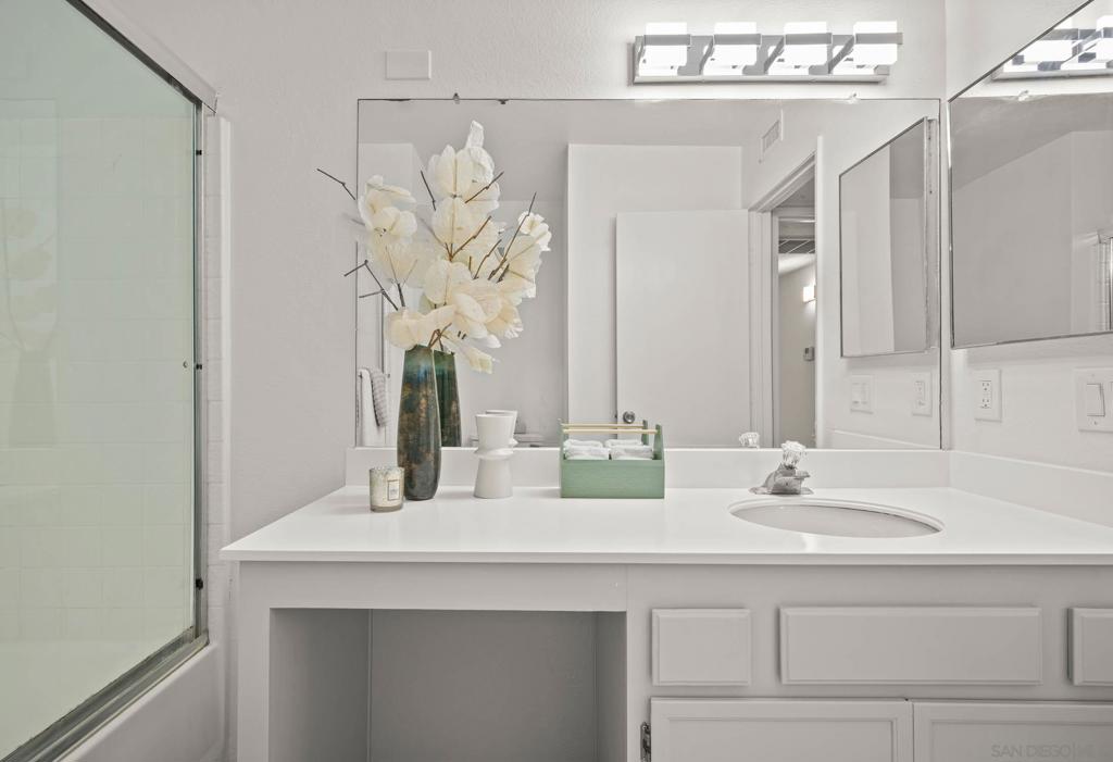 College Grove - Residential