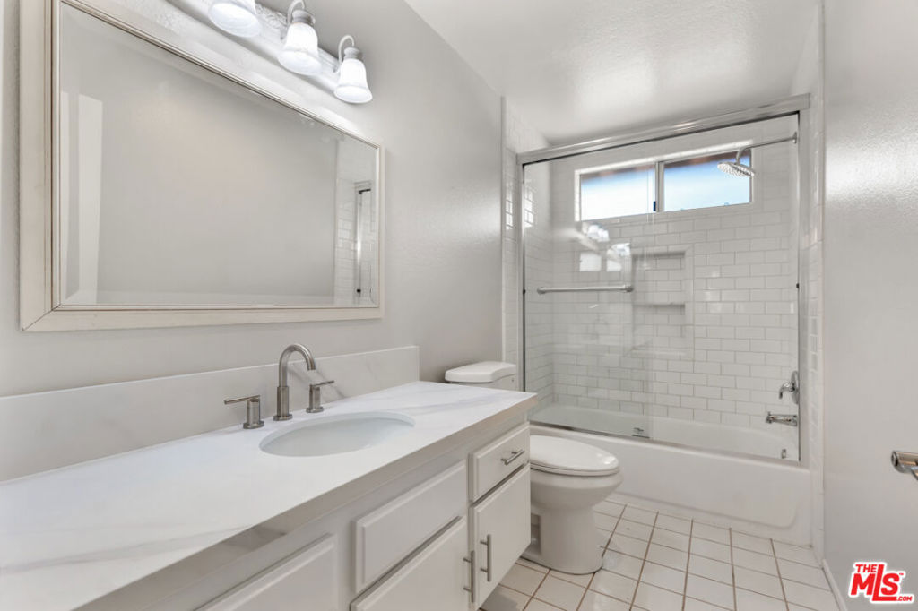 Racquet Club Villas (317) - Residential