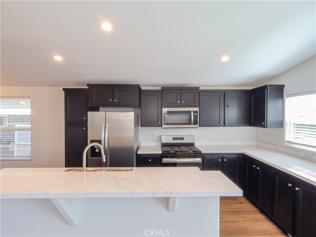 2300 S Sultana 214
