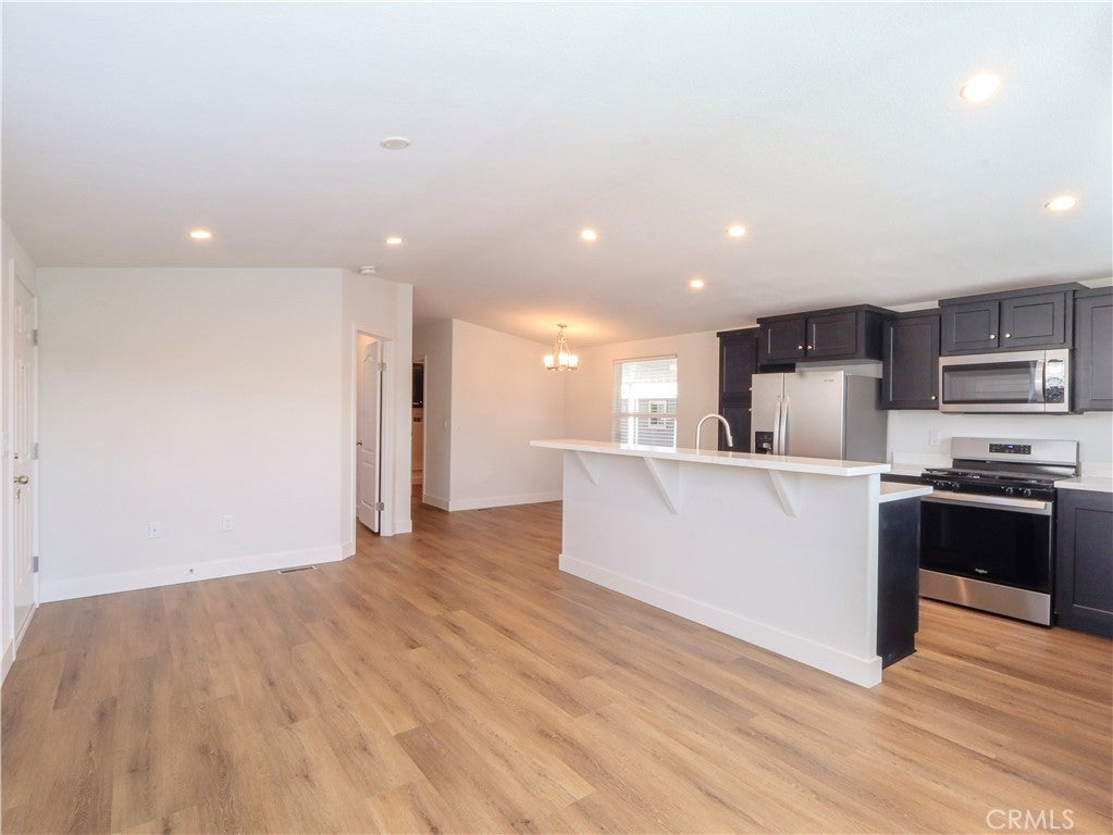 2300 S Sultana 214