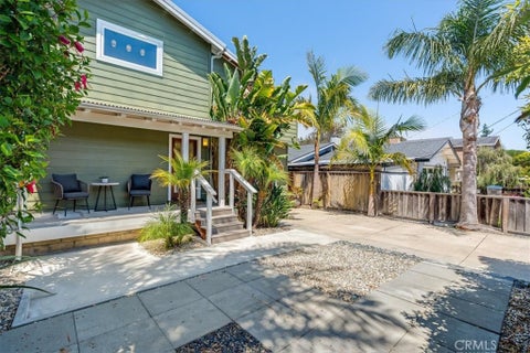 Tiny photo for 550 Vine ST, Los Osos, CA 93402 (MLS # SC26170897)