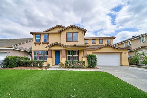 Photo of 6609 Angelina Court, Chino, CA 91710 (MLS # AR26119562)