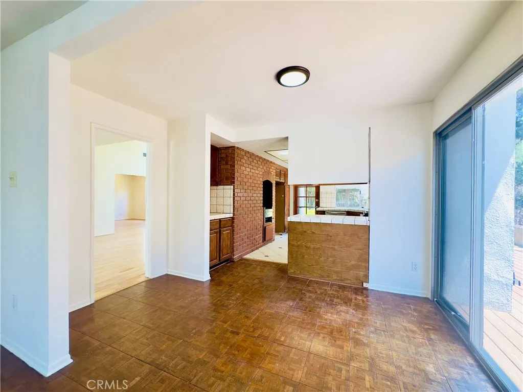 Los Feliz, California 90027, United States, 5 Bedrooms Bedrooms, ,3 BathroomsBathrooms,Residential,Active,230530
