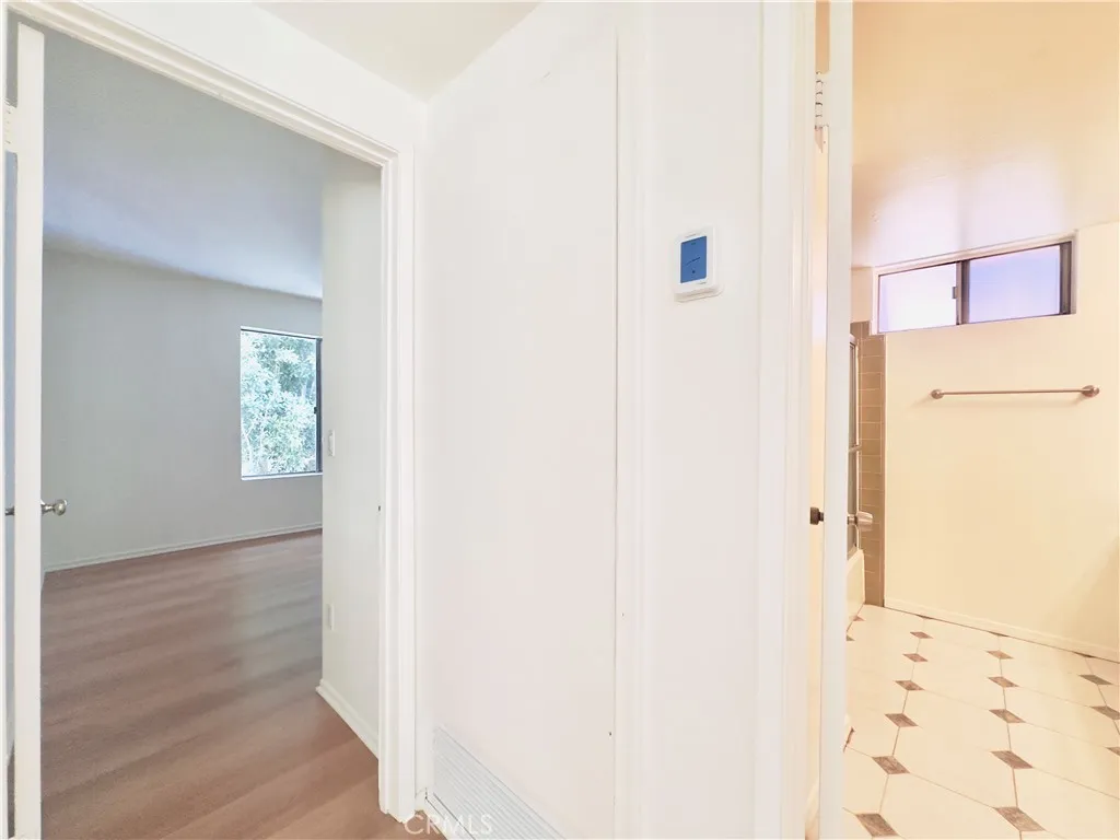 Los Feliz, California 90027, United States, 5 Bedrooms Bedrooms, ,3 BathroomsBathrooms,Residential,Active,230530