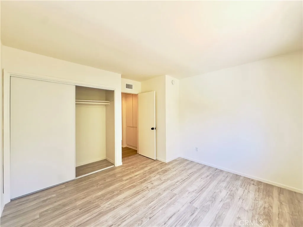 Los Feliz, California 90027, United States, 5 Bedrooms Bedrooms, ,3 BathroomsBathrooms,Residential,Active,230530