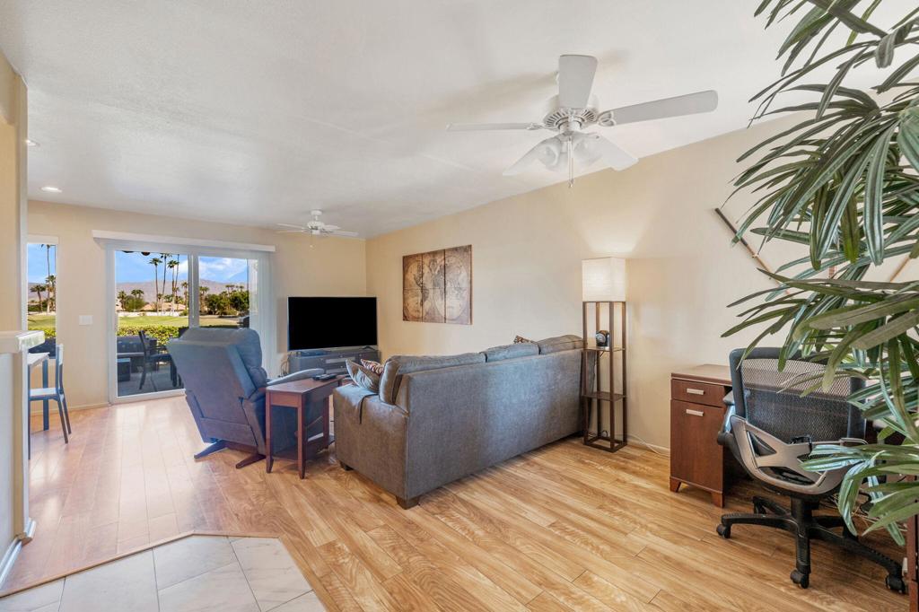 Palm Royale - Residential