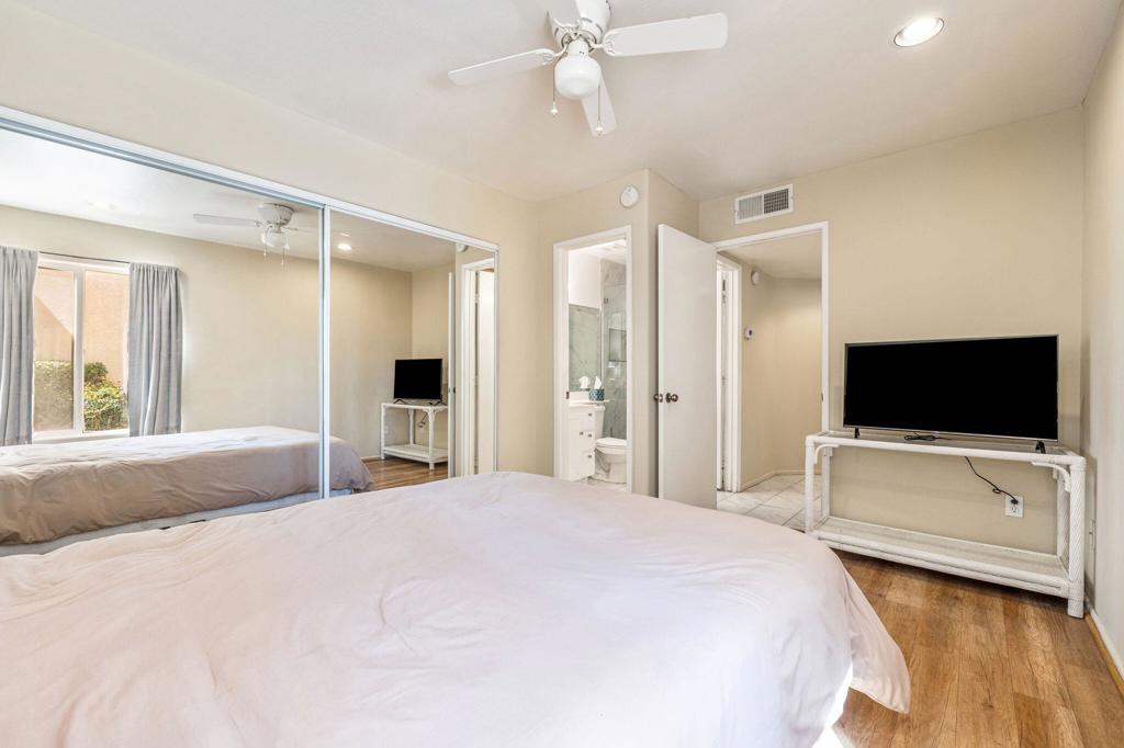 Palm Royale - Residential