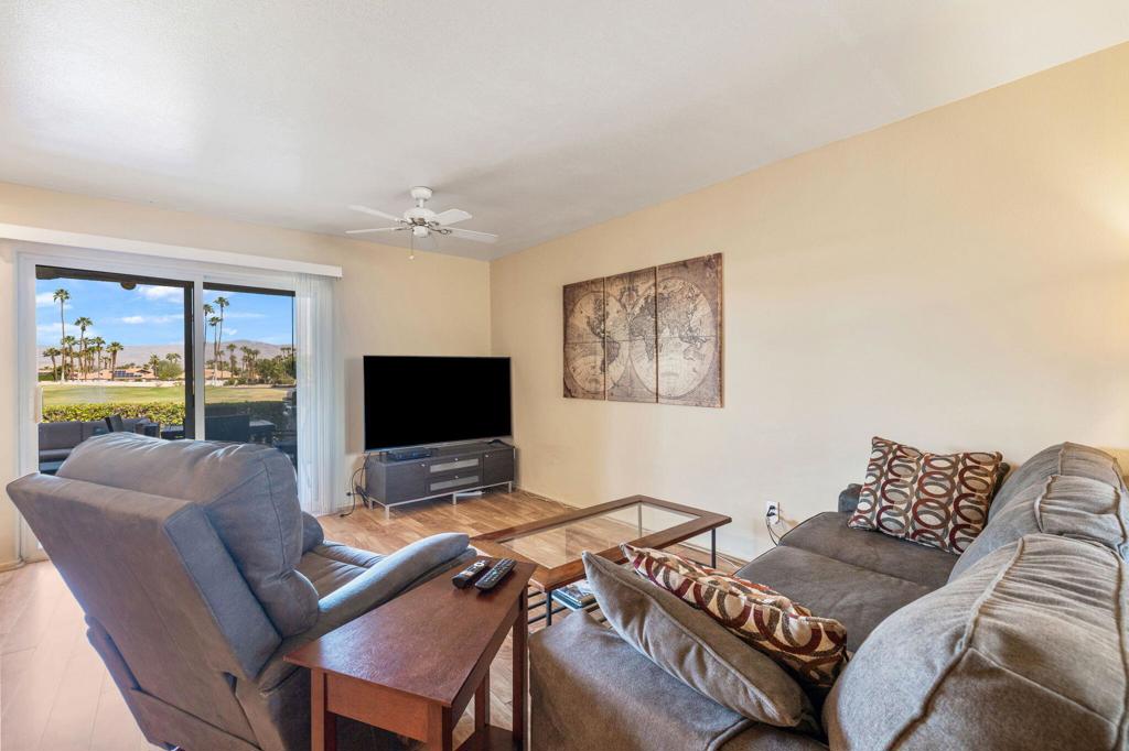 Palm Royale - Residential