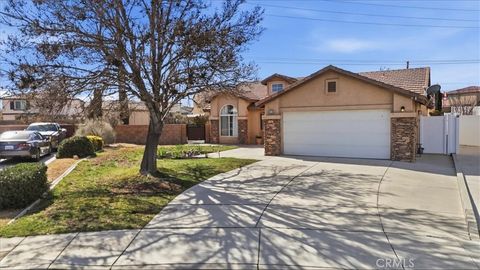 Photo of 8910 Glenwood Ave, Hesperia, CA 92344 (MLS # CV26034783)