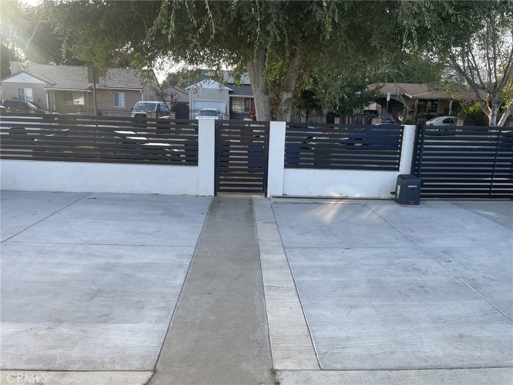 13986 Aztec Street