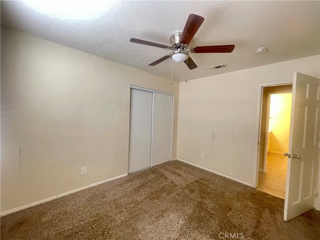 listing image 130728378968082788572