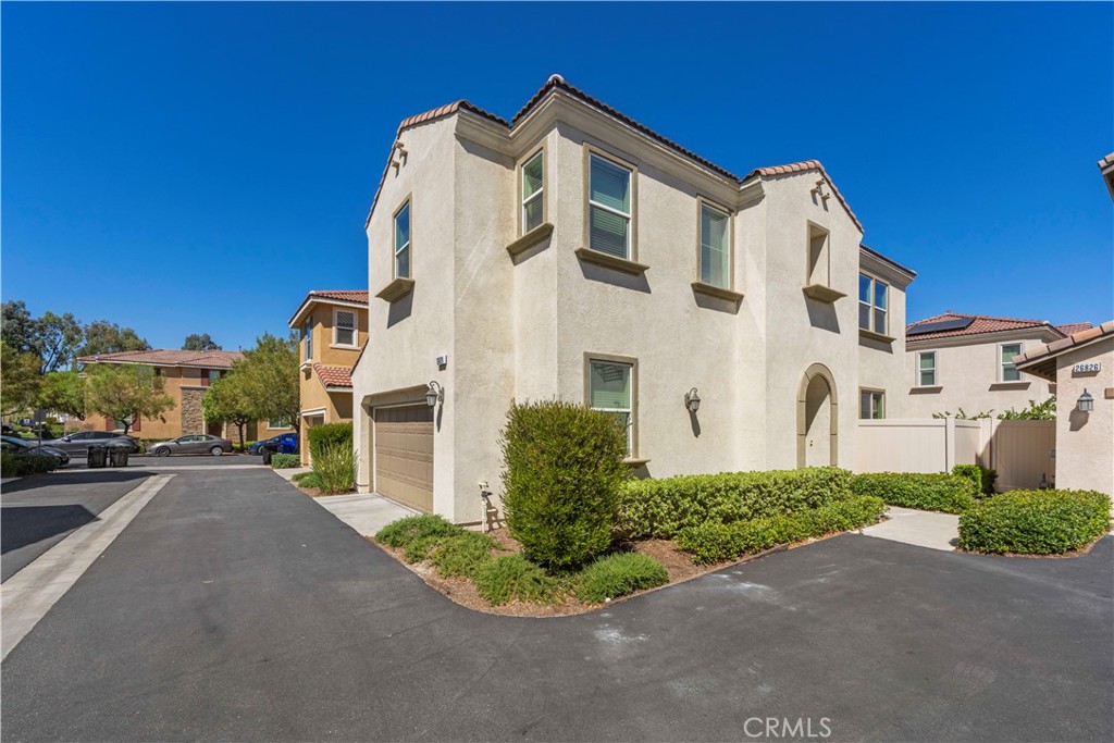 This exquisite 3 bedroom, 2.5 bathroom two-story home perfectly balances elegance and practicality. It boasts a spacious living room that effortlessly transitions into a chef's kitchen, complete with an island, making it an ideal space for family gatherings and entertaining. Nestled in a wonderful gated community, residents can enjoy a variety of amenities, including a sparkling pool and a park. The property also features a delightful outdoor area perfect for hosting guests, along with a convenient 2-car garage, and solar system. The electricity is technically paid by owner. This home truly provides all the essentials for comfortable and enjoyable living.