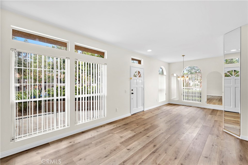 1 Montana Del Lago Drive