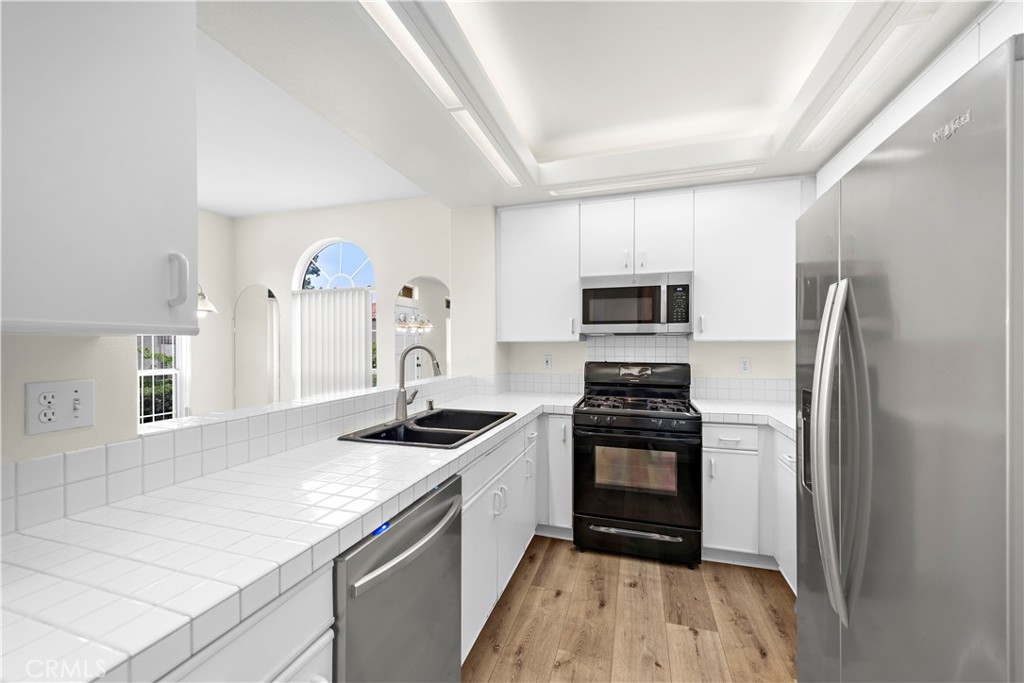 1 Montana Del Lago Drive