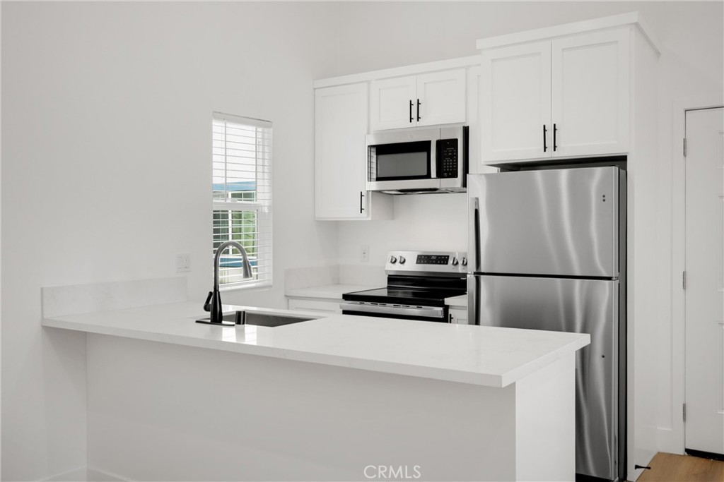 12571 Kensington Lane 12577