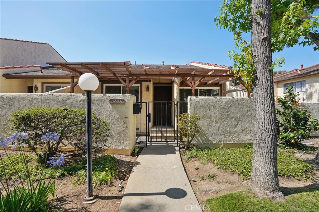 Move-in ready and full of charm, this stylish bi-level end-unit townhouse offers comfort, convenience,
and contemporary updates like recessed lighting, dual pane windows and central heating/cooling. It
features an oversized attached 2-car garage with in-garage laundry hookups—providing ample storage
and workspace alongside secure parking.
Inside, you’ll find a spacious primary en suite bedroom and a generously sized second bedroom.
Both bathrooms have been recently remodeled with modern finishes. Soaring ceilings and an
abundance of natural light create an open, airy ambiance throughout. The thoughtful layout
balances function and style, making it perfect for everyday living and entertaining.
Located in a well-maintained community with a sparkling pool, relaxing spa, and a newly
updated pickleball court—ideal for both relaxation and recreation. The HOA covers building
insurance, water, trash, and gardening for easy, low-maintenance living.
All just minutes from Walmart Supercenter, dining options, and everyday conveniences.
Whether you are a first-time buyer or looking to downsize in style, this turnkey home is a must-
see!