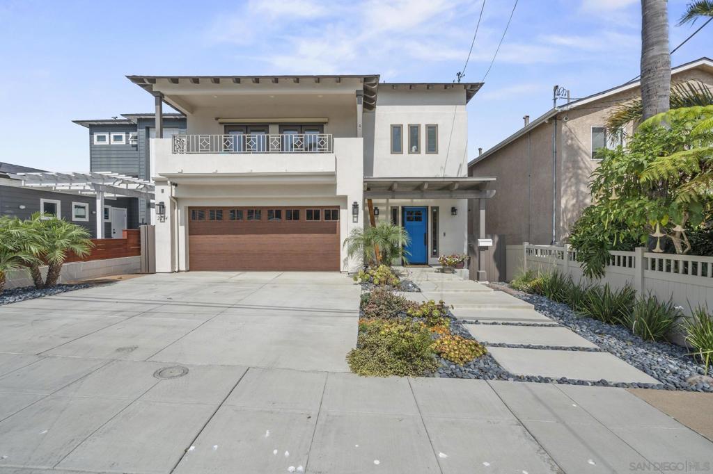 Spacious Modern Retreat: Enjoy Solar Power and Stunning Views Near Ocean Beach! Welcome to your dream home, rebuilt in 2016, a spacious and beautifully designed home that embodies clean modern aesthetics and exceptional comfort. This stunning residence features an open-concept layout that maximizes space and natural light, creating an inviting atmosphere for relaxation and entertainment. The thoughtfully designed interiors showcase contemporary finishes and ample room to breathe, making it ideal for both family living and hosting gatherings. The expansive kitchen is a chef’s delight, complete with high-quality appliances and abundant counter space, perfect for culinary creativity. Enjoy the benefits of sustainable living with owned solar power, helping to reduce your energy costs and environmental footprint. The convenience of an electric vehicle charger in the garage makes this home perfect for eco-conscious renters. Located just moments away from a vibrant selection of local restaurants, boutique shopping, Sunset Cliffs, Ocean Beach, you’ll enjoy the best of Southern California living right at your doorstep. Proximity to Pickleball, Native Gardens, Dog Beach, Collier Park and Nazarene University. One of the standout features of this property is the upper deck, where you can unwind while taking in breathtaking sunsets and even enjoying fireworks displays during special occasions. With its spacious design, modern features, and unbeatable location, this home for rent is a rare find. Don’t miss the chance to call this beauty, "Home"