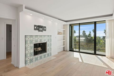 Photo of 2920 Neilson Way #303, Santa Monica, CA 90405 (MLS # 25619555)