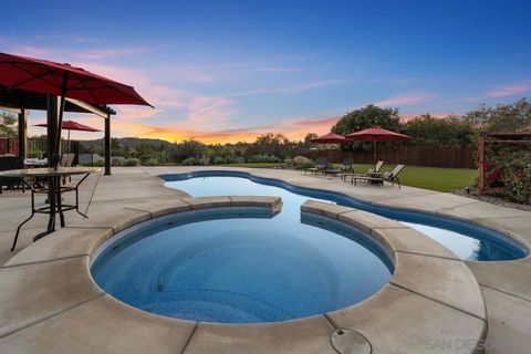 14284 Hacienda Lane Poway CA 92064