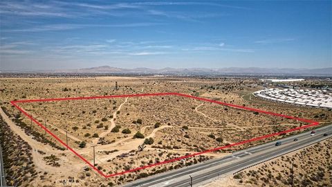 Photo of 0 HWY 395, Hesperia, CA 92345 (MLS # HD25099511)