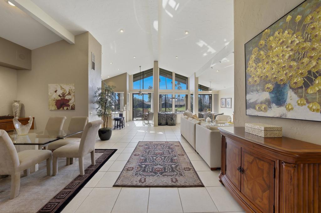 The Lakes Country Cl - Residential