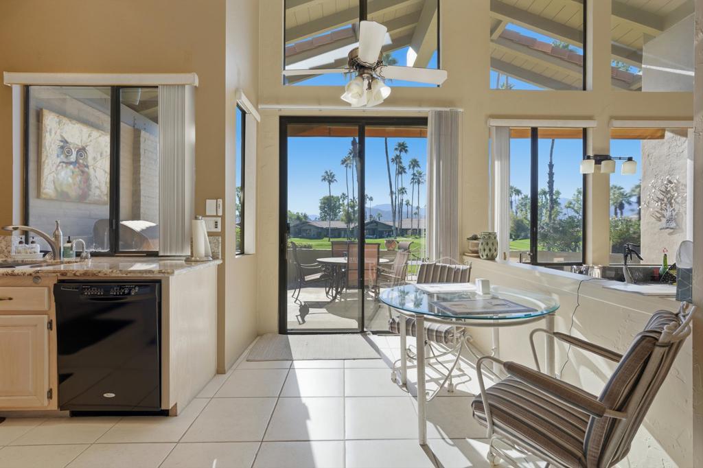 The Lakes Country Cl - Residential