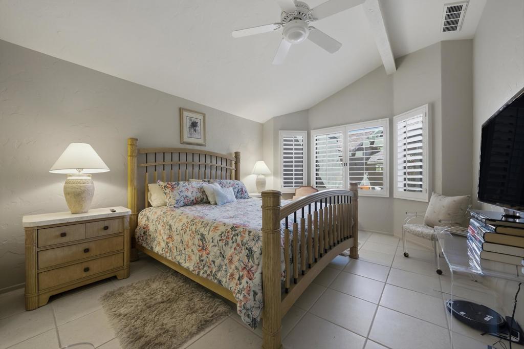 The Lakes Country Cl - Residential