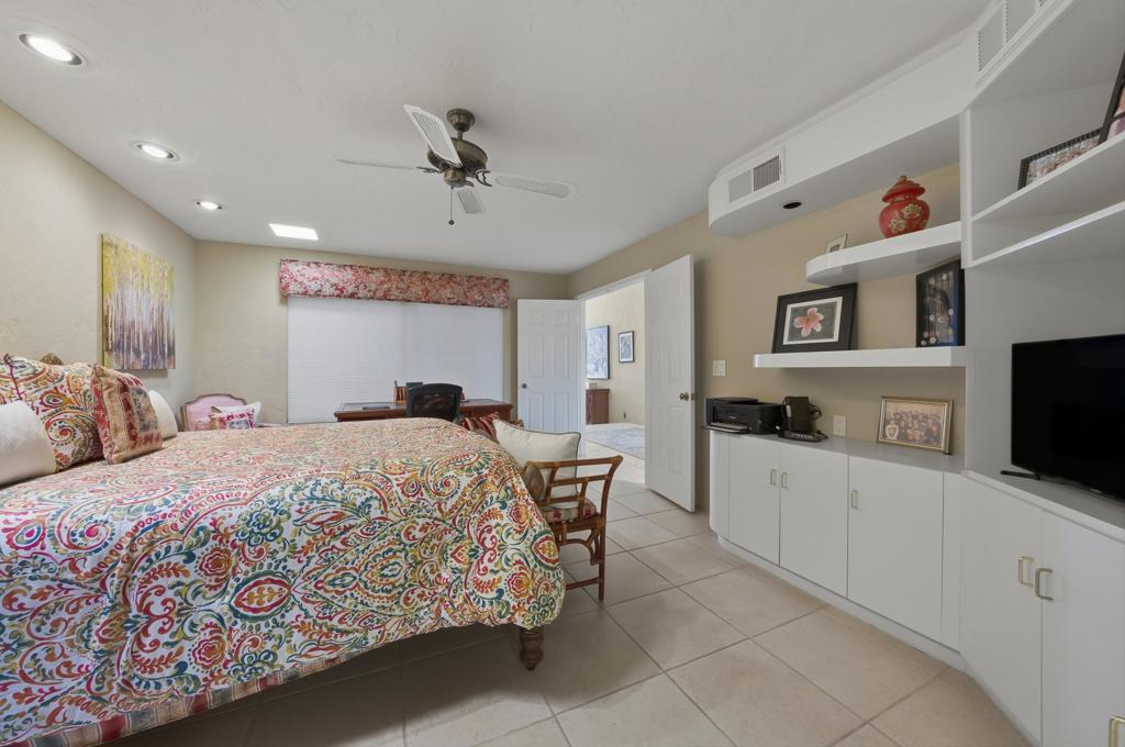 The Lakes Country Cl - Residential