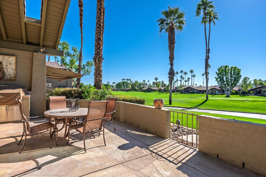 The Lakes Country Cl - Residential