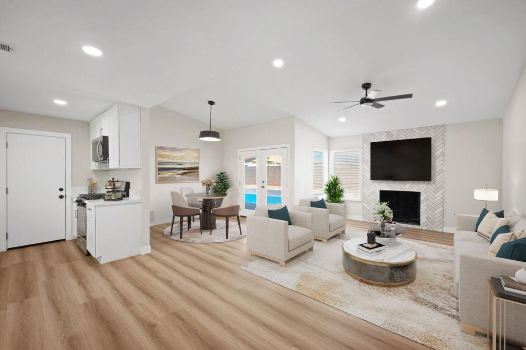 82142 W Solar Court