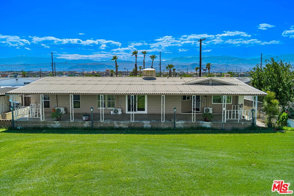 Tri-Palm Estates - Manufactured In Park