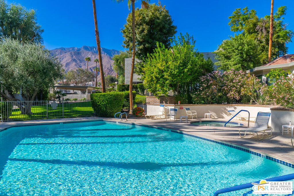 Riviera Gardens - Residential