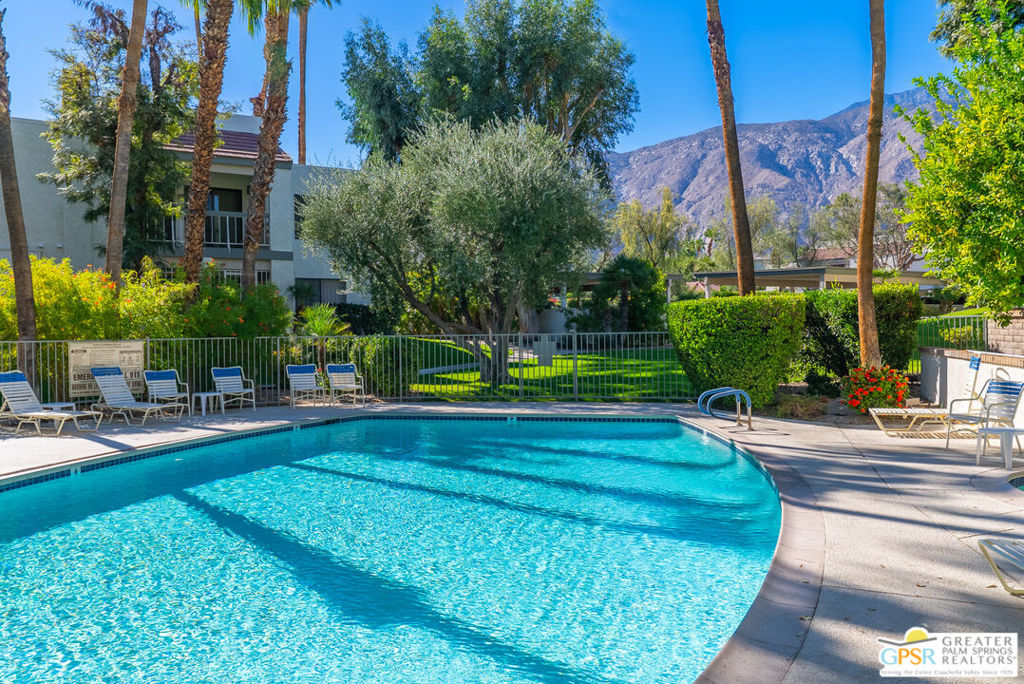 Riviera Gardens - Residential