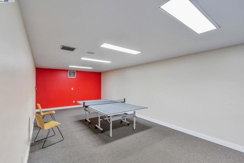 Not Listed - Residential