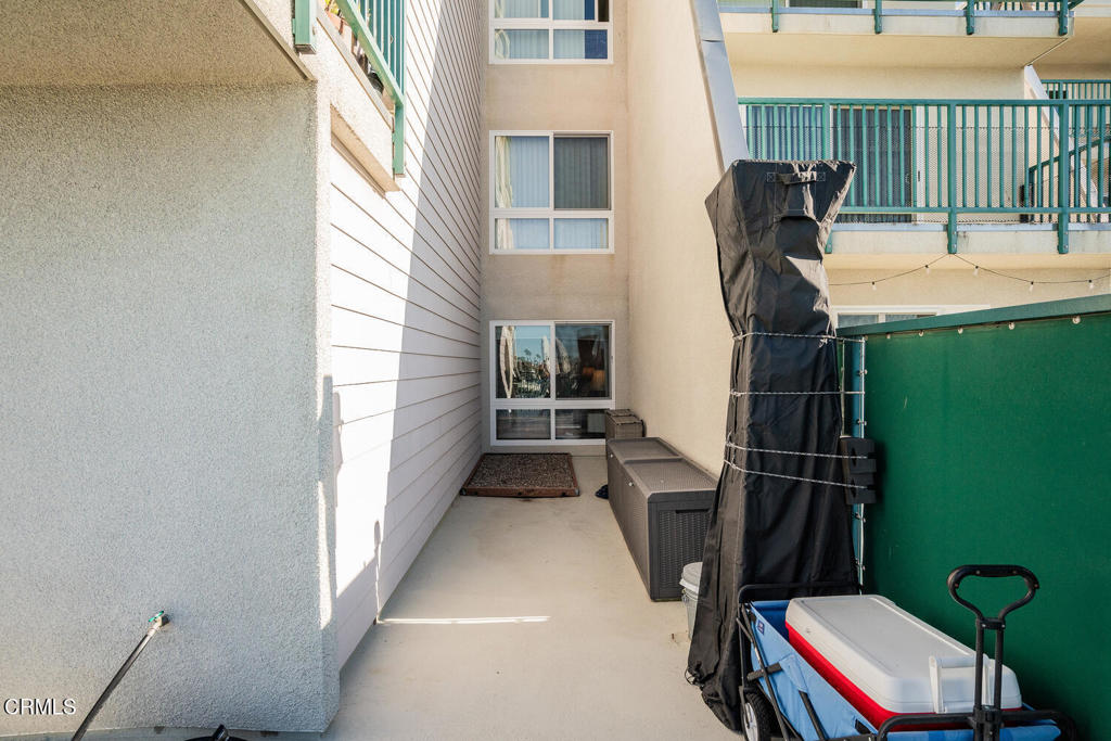 Channel Island Waterfront Homes - 4846 - Residential