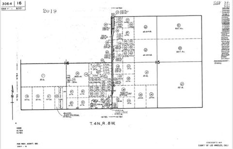 Photo of 14 233rd, Llano, CA 93544 (MLS # OC25260848)