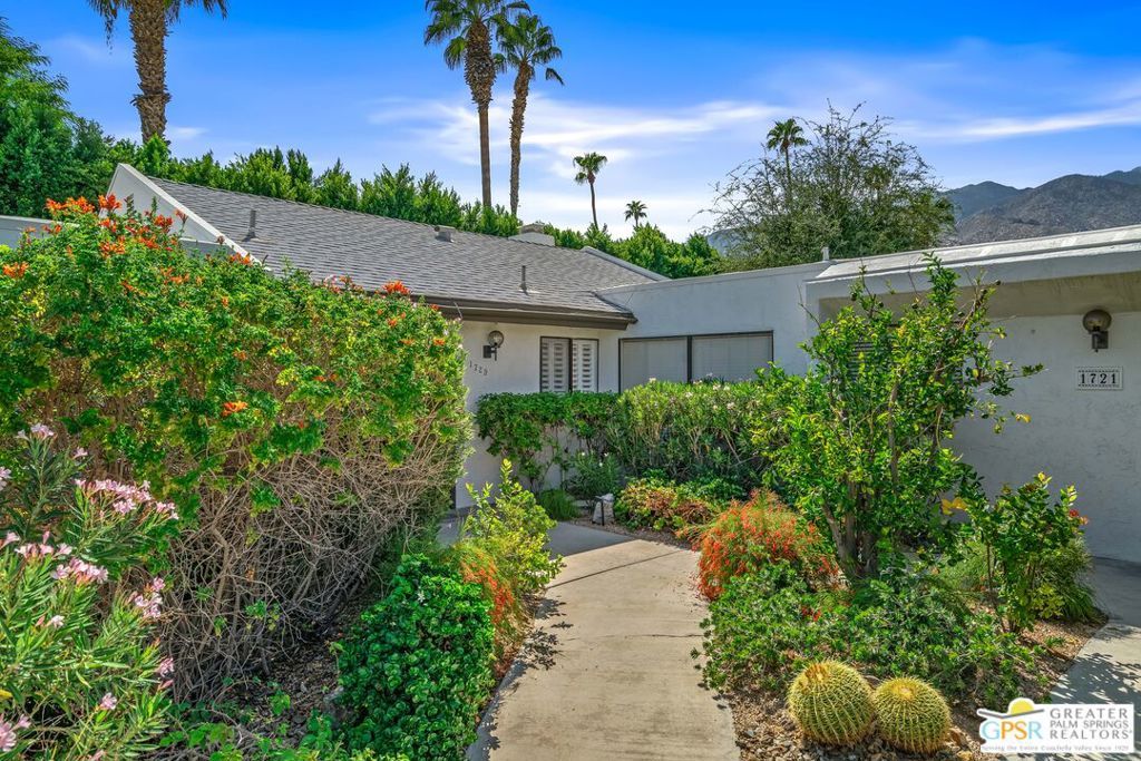 Photo of 1729 Capri Circle, Palm Springs, CA 92264 (MLS # 25597403PS)
