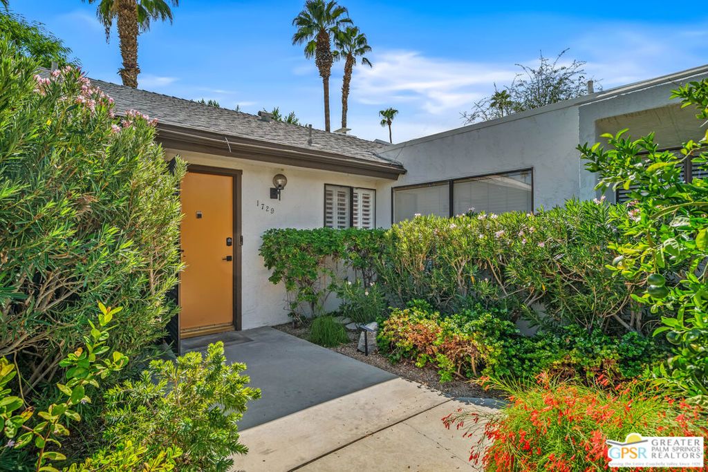 Photo of 1729 Capri Circle, Palm Springs, CA 92264 (MLS # 25597403PS)