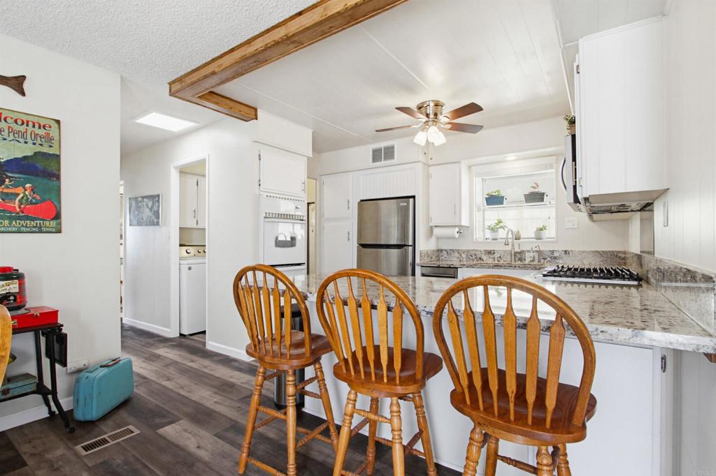 248 Starling Lane, Oceanside CA 92057