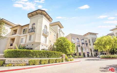 Photo of 24595 Town Center Drive #3302, Valencia, CA 91355 (MLS # 26828981)