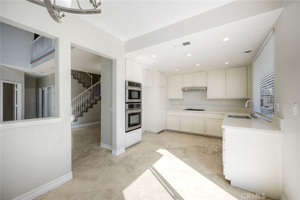 123 GAUGUIN, Aliso Viejo CA 92656 - Photo 17