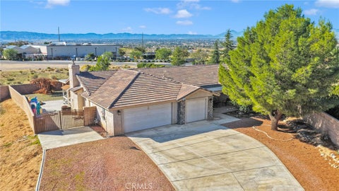 Photo of 20301 Pima RD, Apple Valley, CA 92308 (MLS # HD26232766)