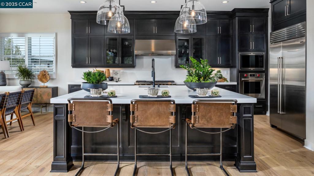 2170 Via Santa Elena