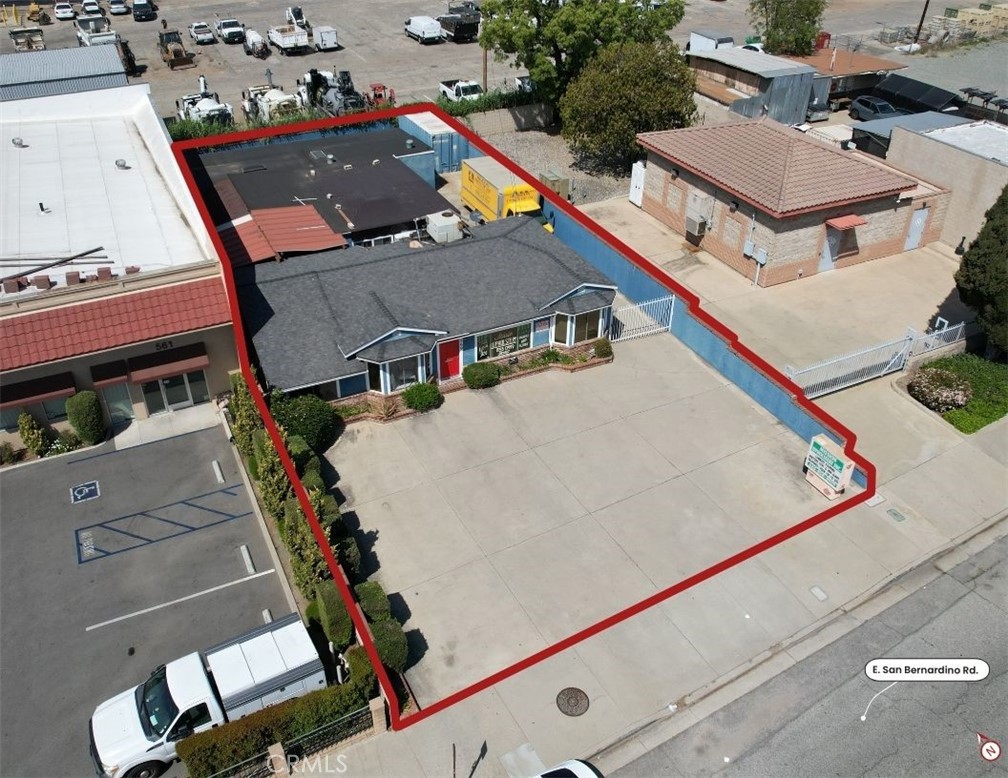 569 E San Bernardino