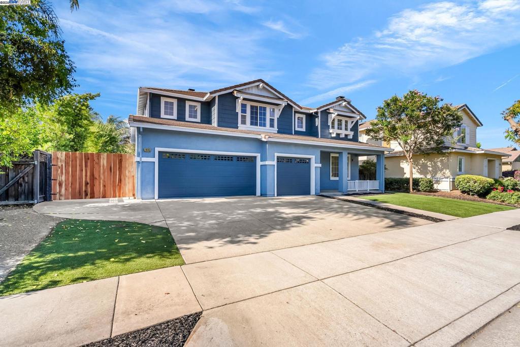 1445 Empress Ln