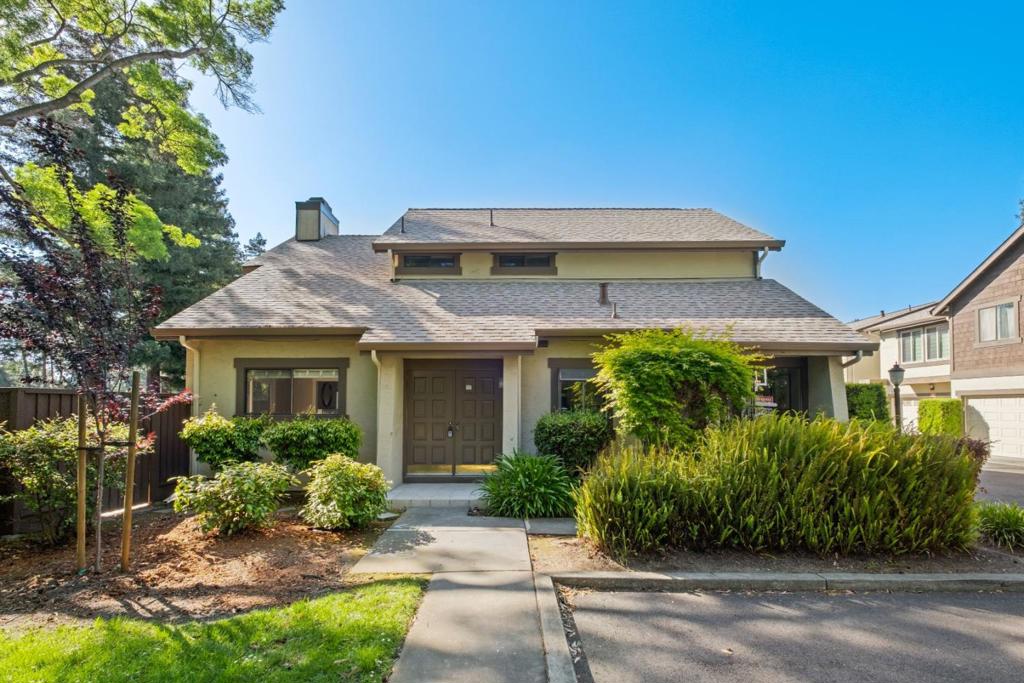 36075 Vallee Terrace
