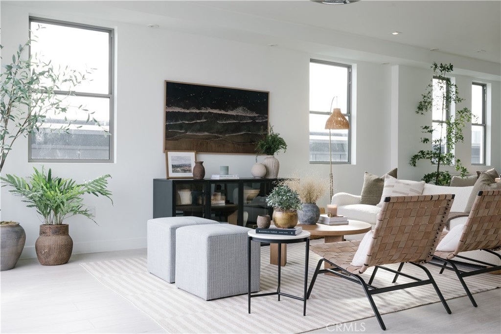 Peninsula Village - Residential Lease