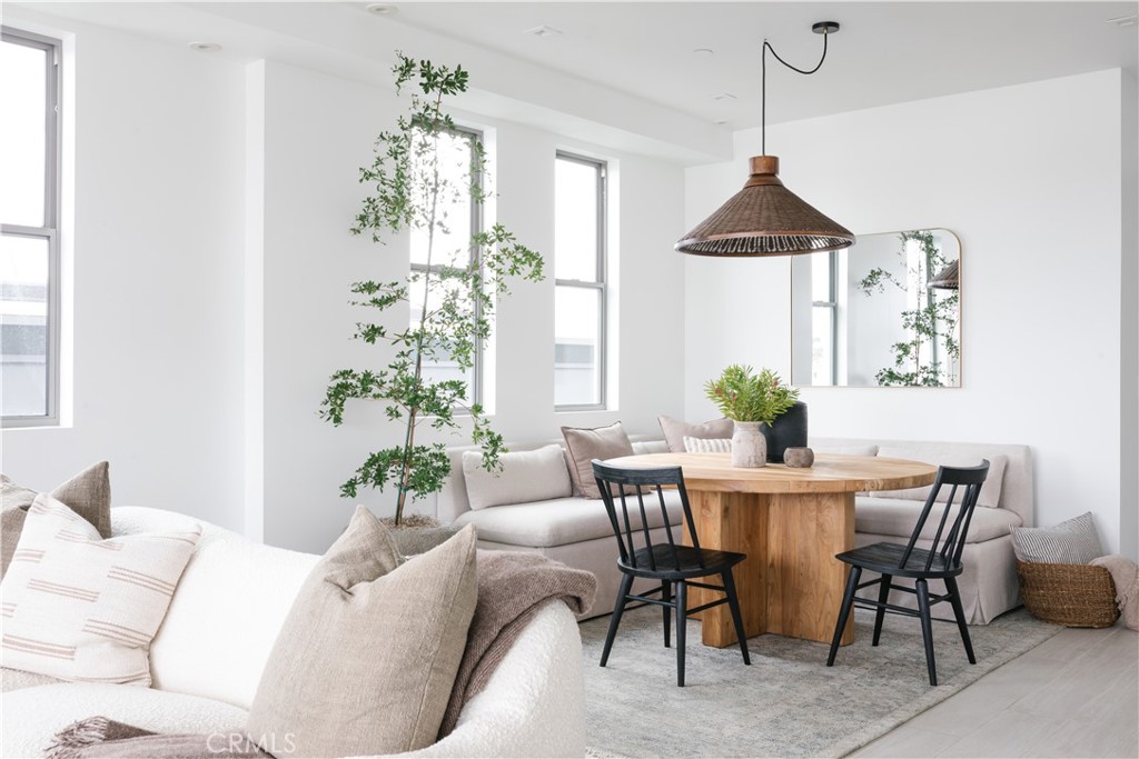 Peninsula Village - Residential Lease